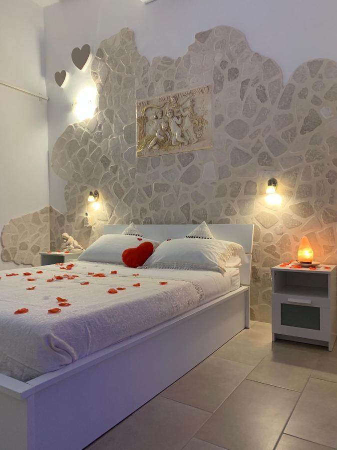 V&M Suite Con Jacuzzi Остуни Экстерьер фото
