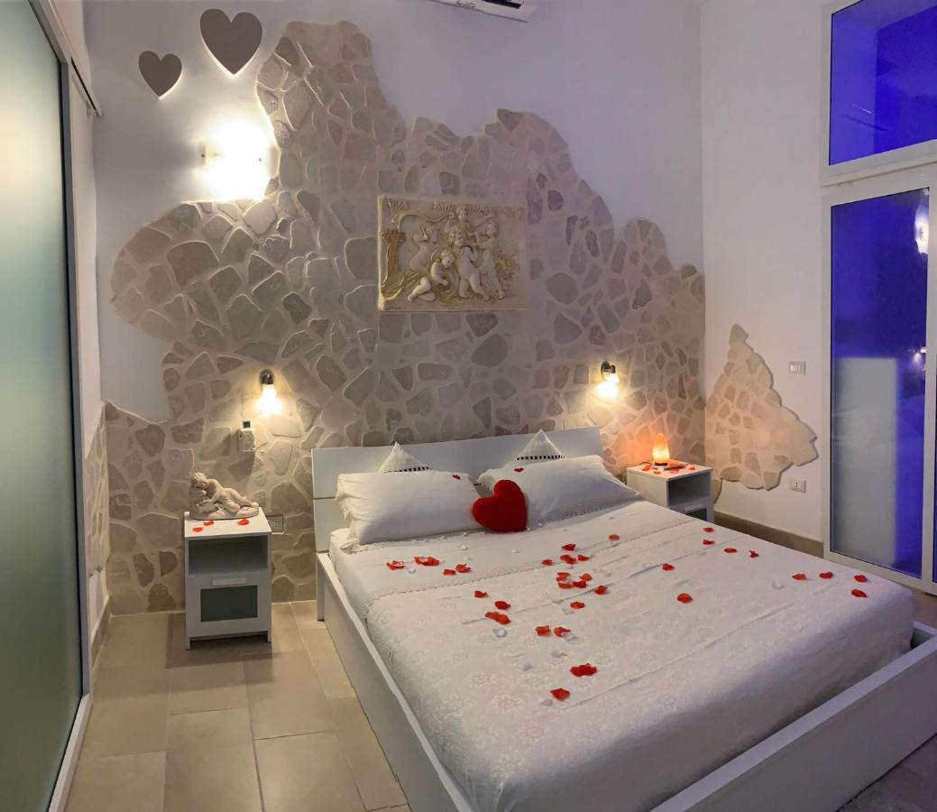 V&M Suite Con Jacuzzi Остуни Экстерьер фото