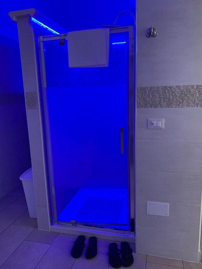 V&M Suite Con Jacuzzi Остуни Экстерьер фото