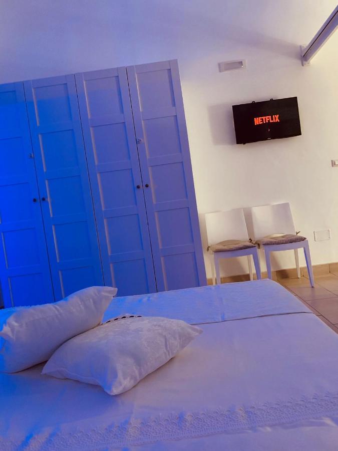 V&M Suite Con Jacuzzi Остуни Экстерьер фото