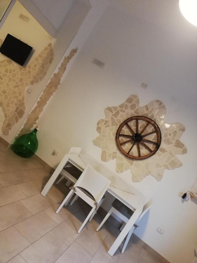 V&M Suite Con Jacuzzi Остуни Экстерьер фото