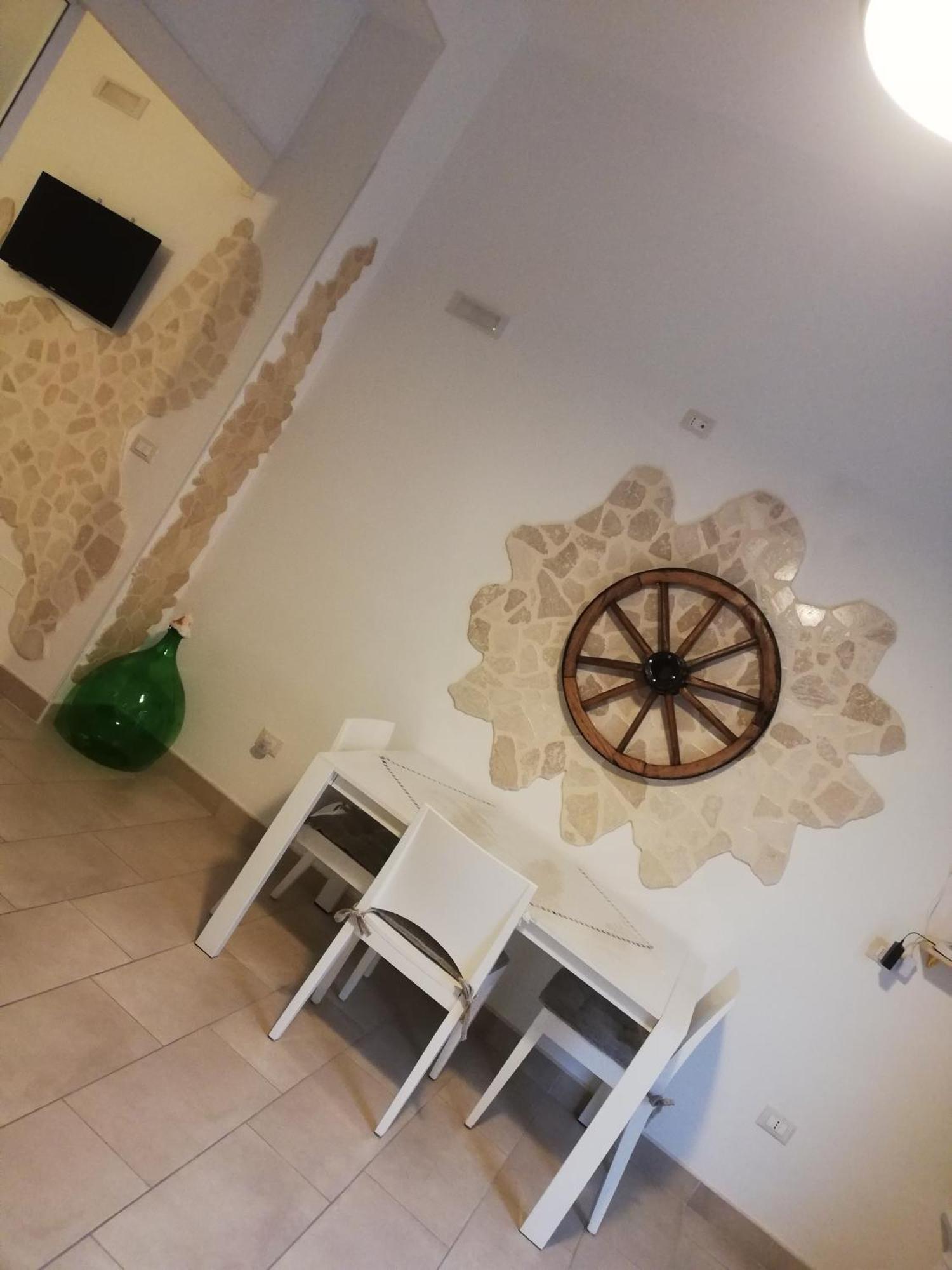 V&M Suite Con Jacuzzi Остуни Номер фото